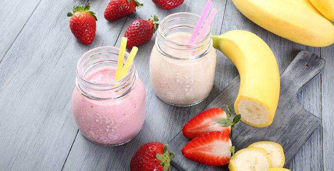 Το smoothie με φράουλα και μπανάνα μπορεί να σας βοηθήσει να γίνετε πιο αδύνατοι