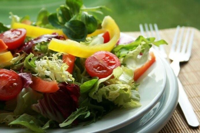 σαλάτα λαχανικών για απώλεια βάρους με σωστή διατροφή